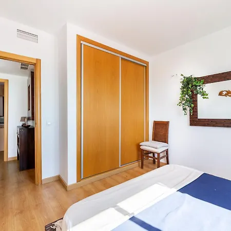 El Mirador Apartment *